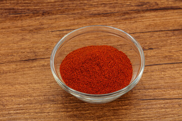 Dry paprika powder in the bowl