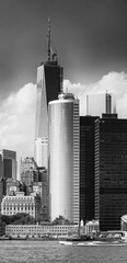 Obraz na płótnie Canvas NEW YORK CITY - JUNE 2013: Downtown Manhattan skyline on a summer day