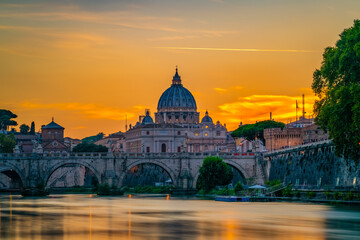 Fototapeta na wymiar St. Peter's Basilica in Vatican at sunset in Rome,Italy 