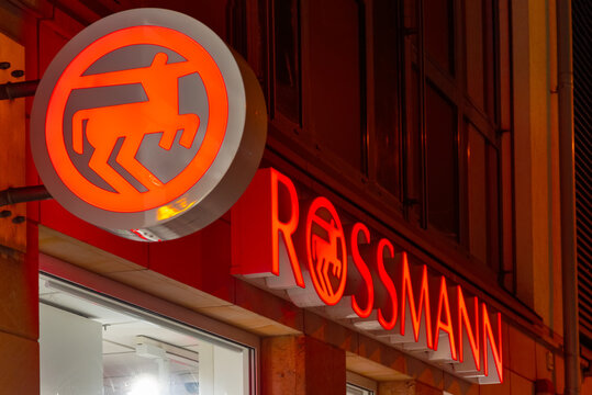 POLAND, BYDGOSZCZ - January 14, 2022: Rossmann Drogeria Parfumeria Cosmetic  Shop. Signage of Germany's second-largest drug store chain Stock Photo