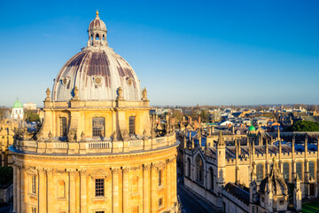 Fototapeta na wymiar Oxford city rooftop view in England 