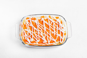 Grated boiled carrot and mayonnaise added as the fourth layer. Step by step recipe of Shuba salad. Step 5