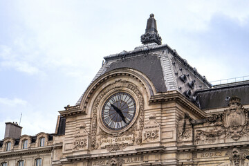 Fototapeta premium uhr am musee d'orsay