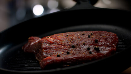 meat, food, meal, plate, gourmet, fish, dinner, red, shrimp, restaurant, dish, fresh, cuisine, sea, lobster, shellfish, delicious, healthy, cooked, prawn, wine, cooking, sauce