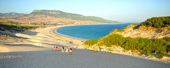 Crédence de cuisine en verre imprimé Plage de Bolonia, Tarifa, Espagne Playa de Bolonia, una de las mejores playas de la Costa de Cádiz, Andalucía y España