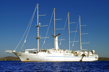Traumreise Segelkreuzfahrt auf Wind Star im Mittelmeer - Dream holiday or vacation on Windstar...
