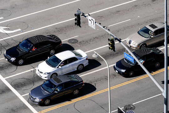 Cars stopped at an intersection