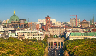 Berlin skyline with tv tower, Brandenburger Tor and Tiergarten © Lichtwolke99
