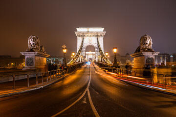 Fototapeta na wymiar Chain Bridge with car light trails at night in Budapest. Hungary 