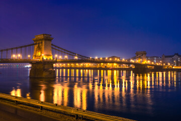Fototapeta na wymiar Chain Bridge at blue hour in Budapest. Hungary