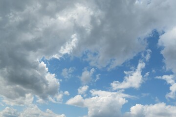 Obraz premium Blue sky with clouds, beautiful view