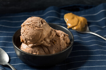 Homemade Chocolate Peanut Butter Ice Cream