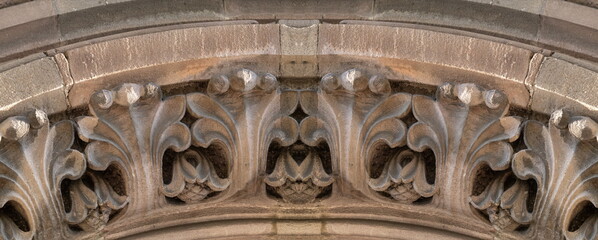 Gypsum cornice, moldings, baseboards and friezes  © Kozlik_mozlik