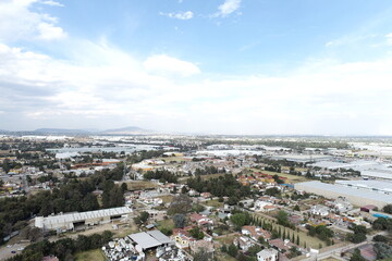 Sitio de construcción desde las alturas - Construction site and industrial 