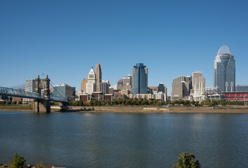 Fototapeta na wymiar Downtown Cincinnati Ohio on a Sunny Day with the Ohio River in the Foreground