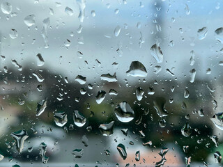 Gouttes de pluies sur une vitre