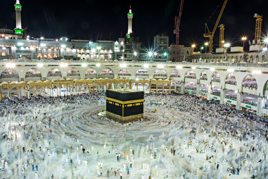 Muslim pilgrims from all around the world doing tawaf, praying around the kabah, during hajj period.