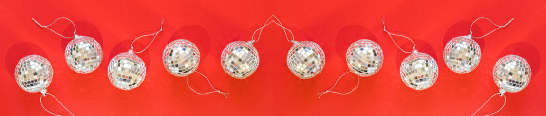 Mirror disco balls Greeting card concept voor Christmas, New Year, party