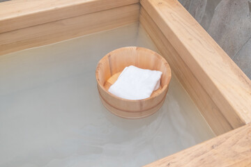ひのき風呂　温泉　bath Japanese style