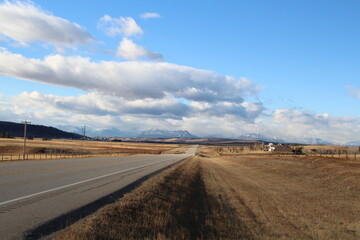 Fototapeta na wymiar Warm December On The Highway, Alberta