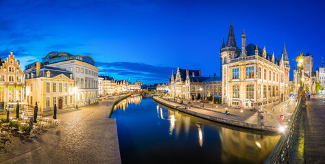 Panorama view of Ghent canal in Belgium © Pawel Pajor