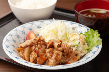 生姜焼き定食