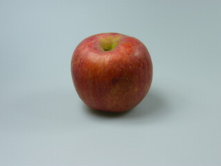 red-apple
