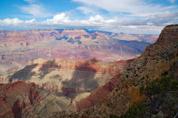 Naklejka premium Sun and clouds over the Grand Canyon at Moran Point