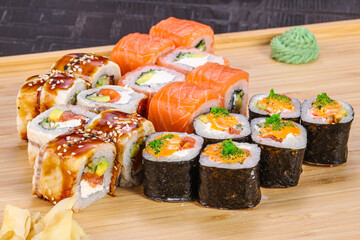 Japanese cuisine sushi and roll set
