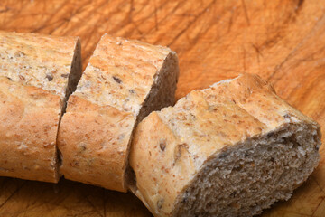 ITALIAN/MULTI-GRAIN BREAD