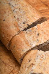 ITALIAN/MULTI-GRAIN BREAD