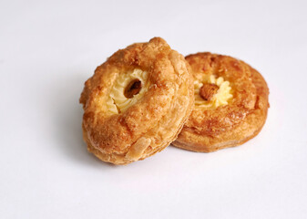 puff pastry cookies with cream and almonds