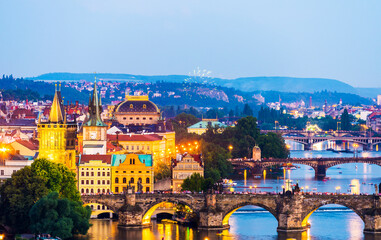 Fototapeta na wymiar Charles Bridge and Vltava River in Prague, Czech Republic.