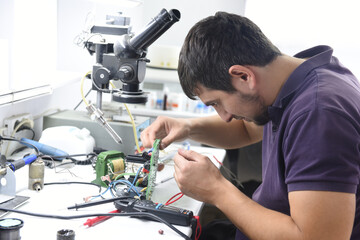 Electrical equipment chip repair shop