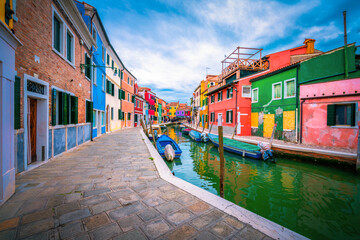 Fototapeta na wymiar Colourful Burano island in Italy