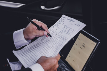 businessman signing contract