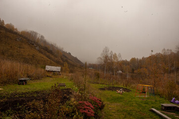 Фото из экопоселения на Алтае "Чачжаевка"