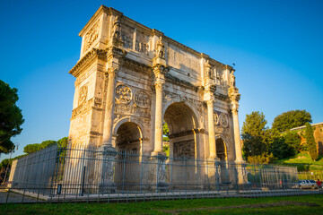 Fototapeta na wymiar The Arch of Constantine at sunrise in Rome, Italy