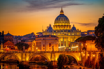 St peter's basilica in Rome,Vatican, the dome at sunset - obrazy, fototapety, plakaty