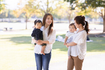 ママ友と子供
