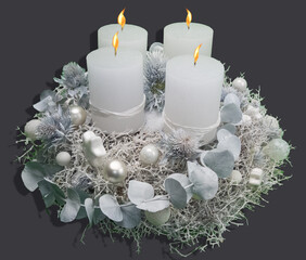 Adventskranz weiß
