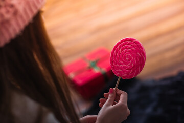 girl with lollipop