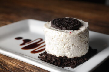 gourmet candy cheese cake and and black cookie