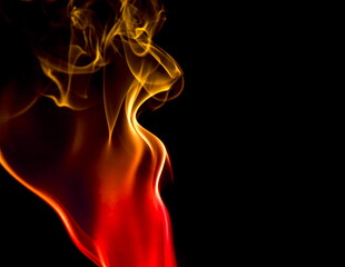 Obraz premium Colored smoke on black background