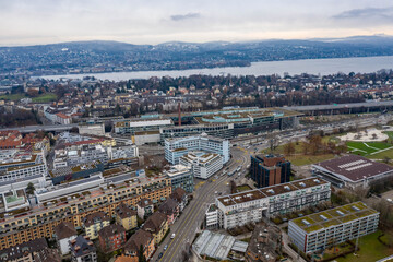 Fototapeta na wymiar aerial view of zürich and the lake 