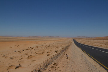 Fototapeta na wymiar Auf dem Weg nach Lüderitz, Namibia
