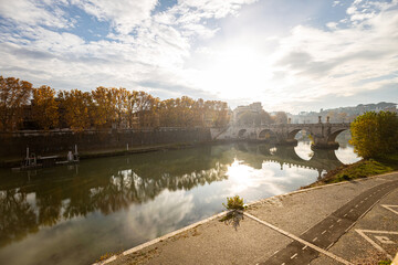 Naklejka premium Sunset over Tiber river in Rome