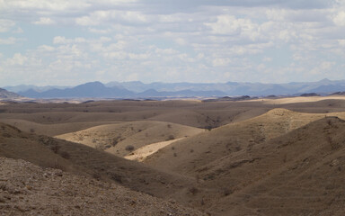 Fototapeta na wymiar Im Ugab Flußbett in Namibia
