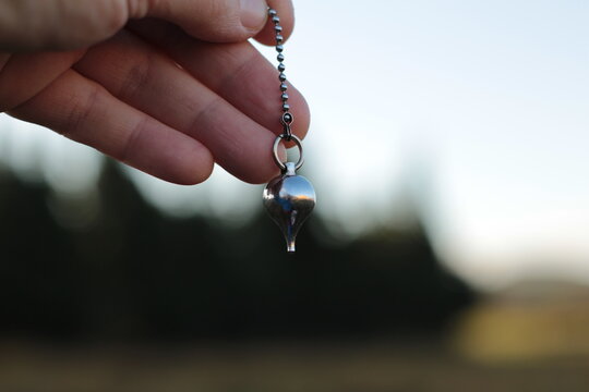 pendule radiesth&eacute;sie