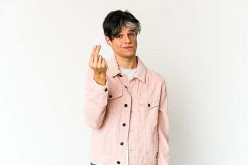 Young skinny hispanic man showing that she has no money.